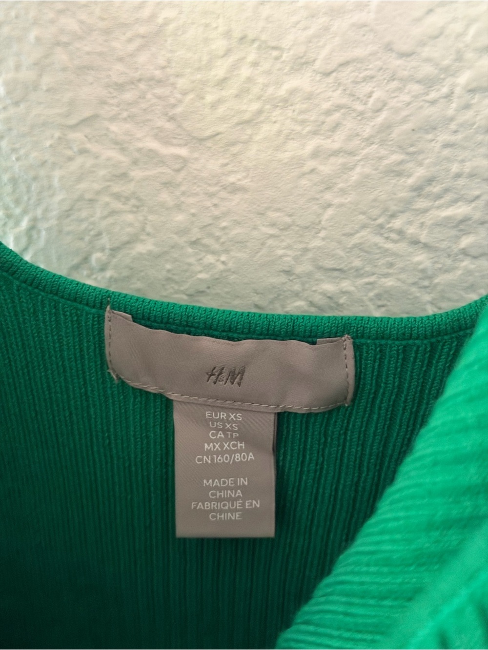 Green Ribbed V-Neck Tank Top - Picture 4 of 4